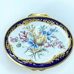 Halcyon Days Enamel Museum of London collection enamel box A57